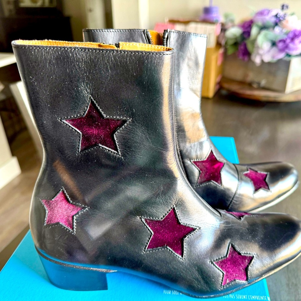 John Fluevog size 5.5 black booties with purple stars